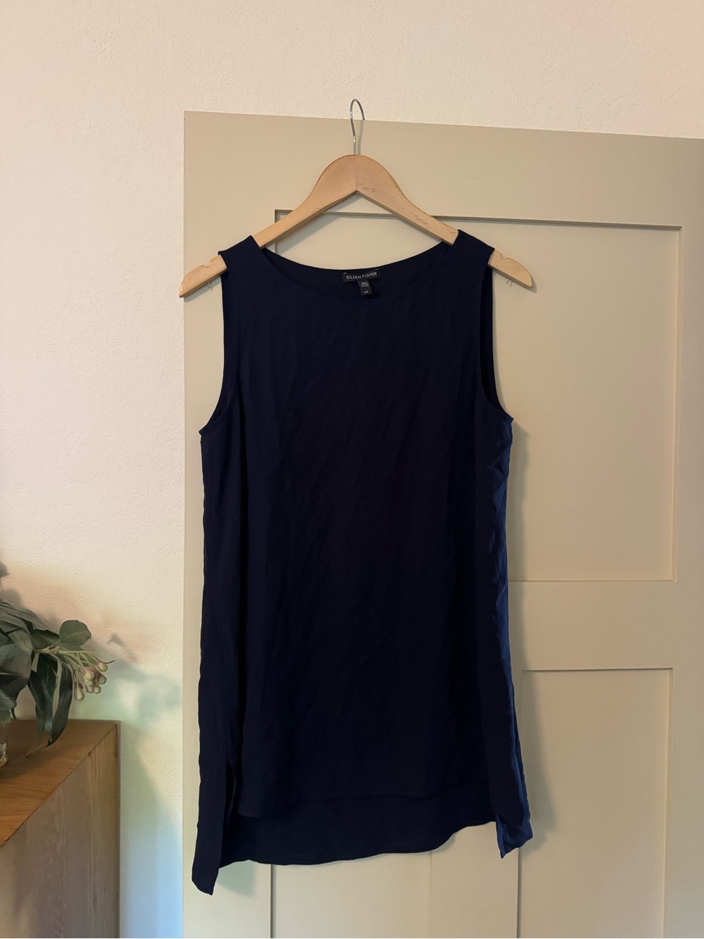 Eileen Fisher s oversized L XL 100% silk navy blue tank top asymmetrical